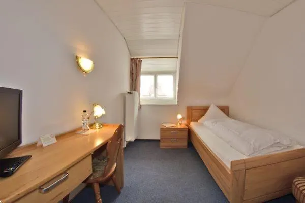 Hirschen מלון סאנקט פטר