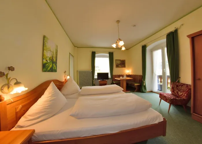 赫斯臣酒店 3* 圣彼得